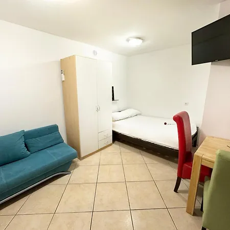 Apartment Apartma Piranesa
